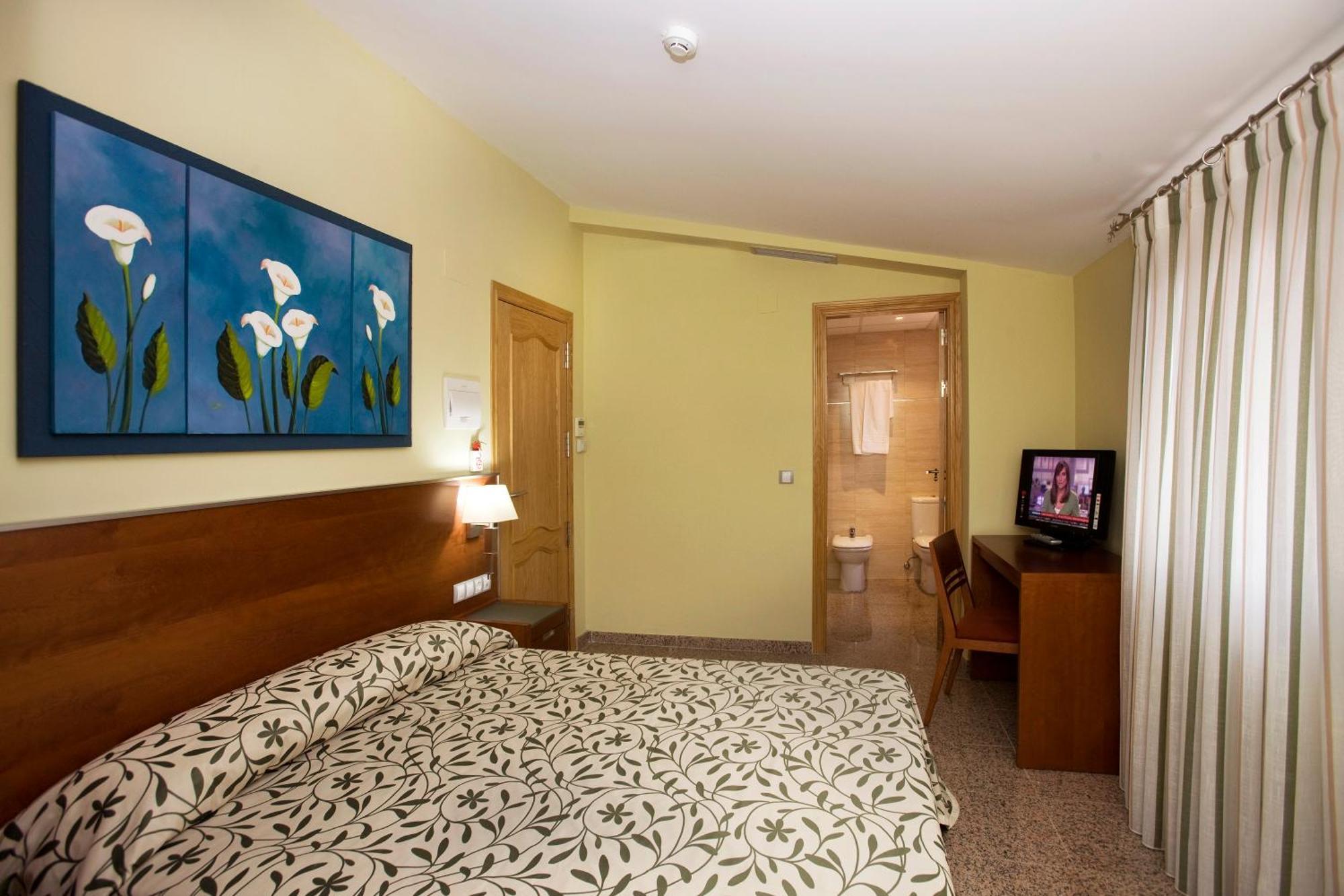 Hotel Marivella Calatayud Kültér fotó