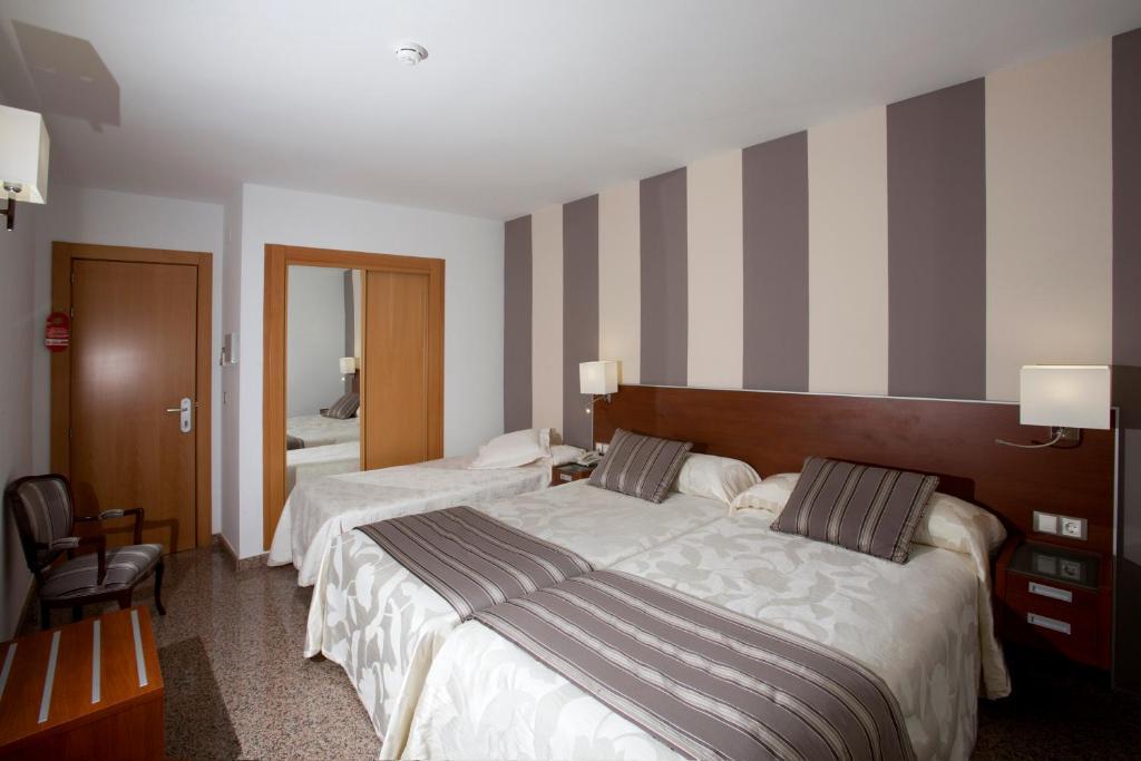 Hotel Marivella Calatayud Szoba fotó
