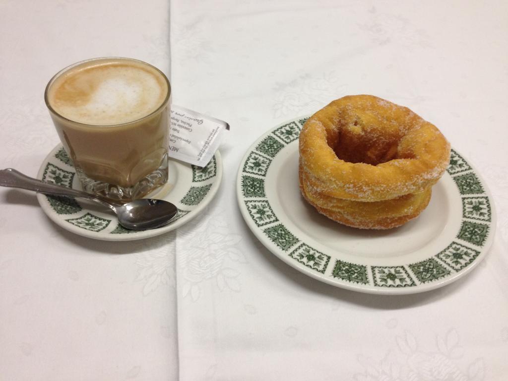 Hotel Marivella Calatayud Kültér fotó